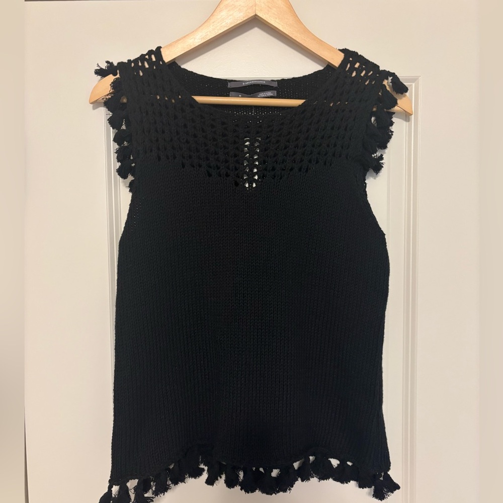 NWT Beachy Black Anthropologie Sweater Top